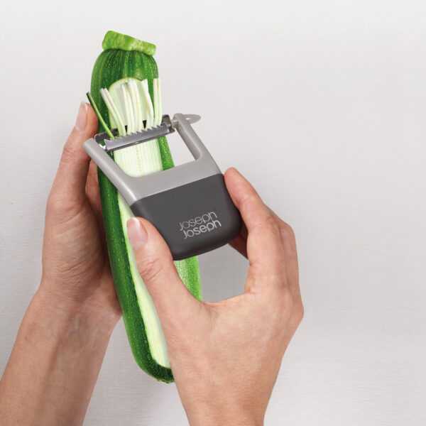 Ultimate Julienne Vegetable Peeler   Smart Blade