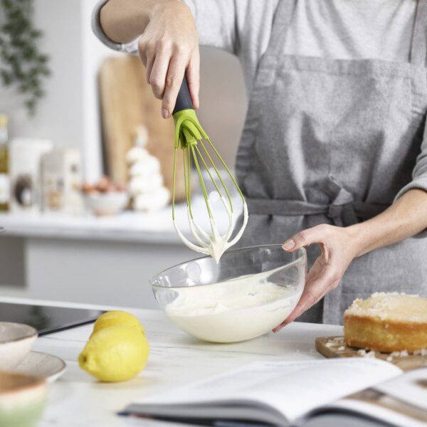 Twist Whisk - Grey/Green