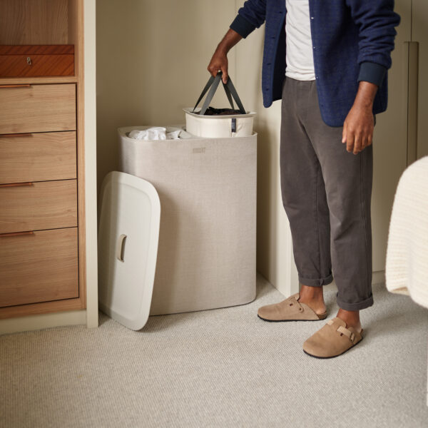 Joseph Joseph Tota 90L Laundry Basket (Ecru)