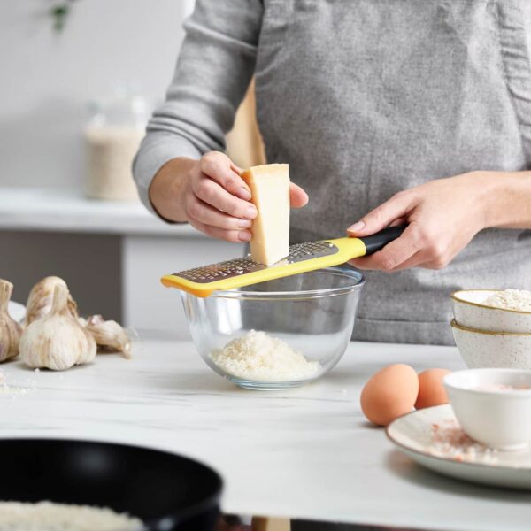 Coarse Paddle Grater with Bowl Grip   Smart,                        Stable & BPA-Free