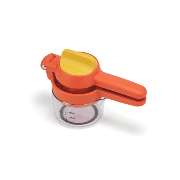 JuiceMax Plus Dual-Action Citrus Press with Measuring Cup